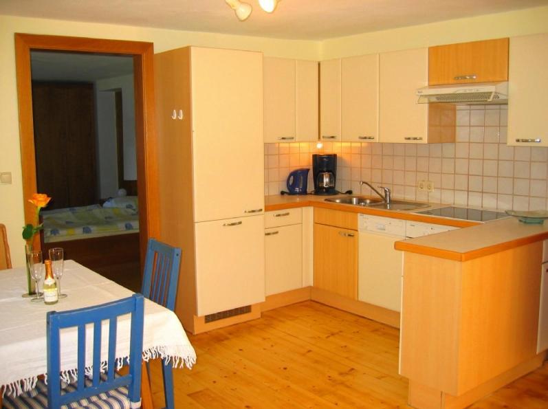 Ferienwohnungen Huber Weyregg Quarto foto